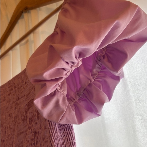 Chic Lavender Puff Sleeve Midi Dress - Picture 4 of 7